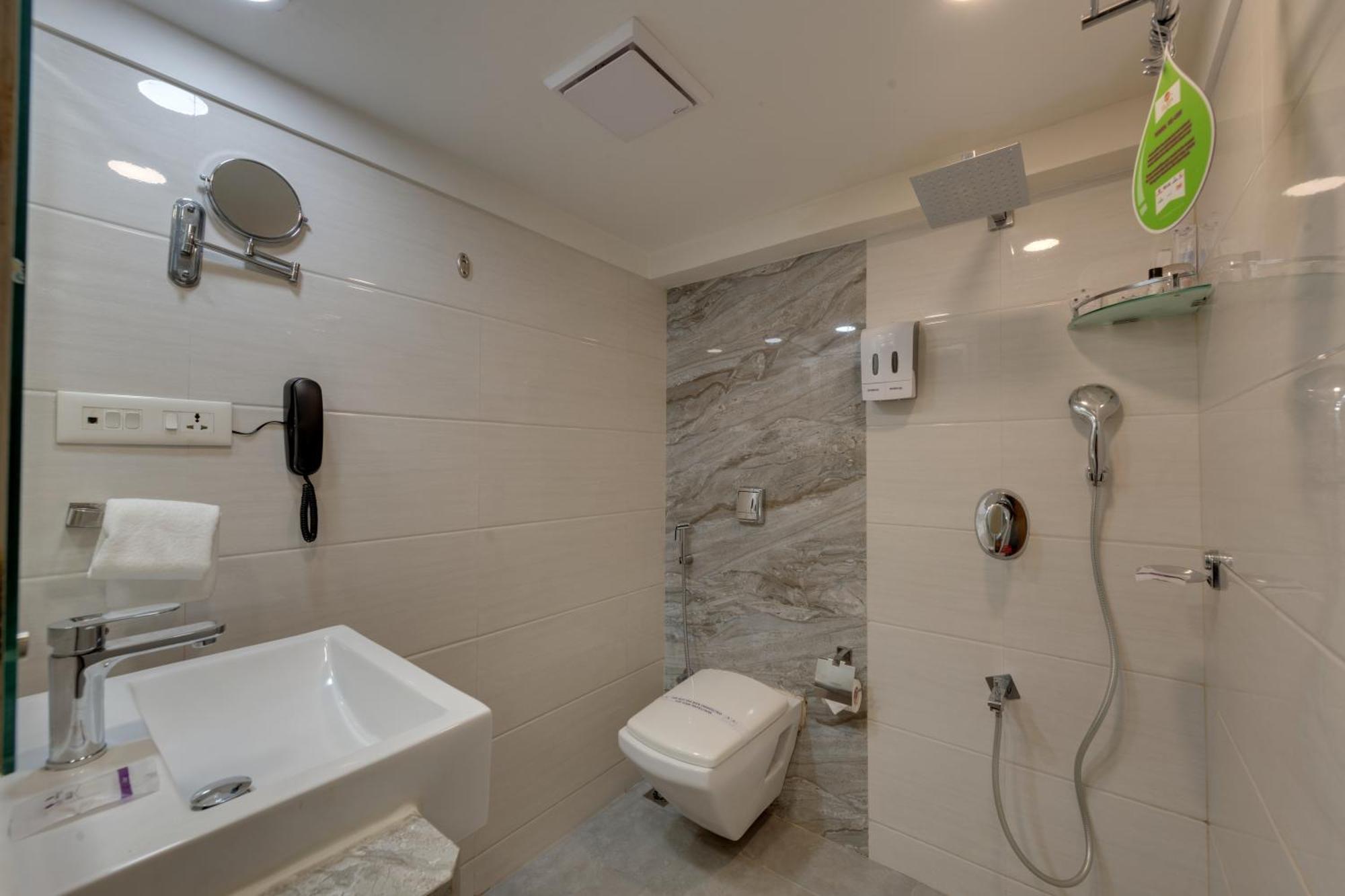Single Room Bathroom,1653535765:JPEG